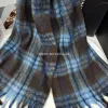 Crossing the wholesale e-commerce supply chain of scarves for import and export, we supply new styles with cash on delivery Application Scenario
